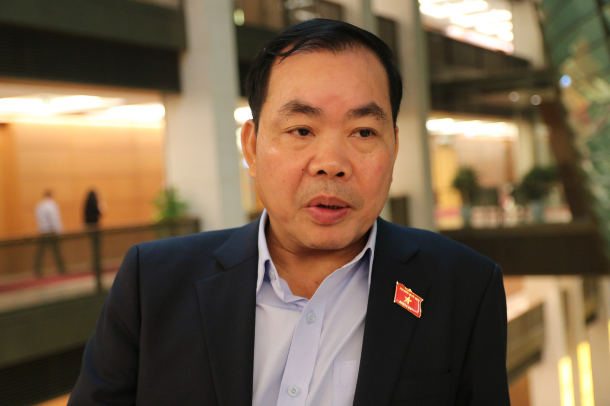 DBQH: Quy dinh khong uong ruou bia khi lai xe la dung, nhung phai o gioi han