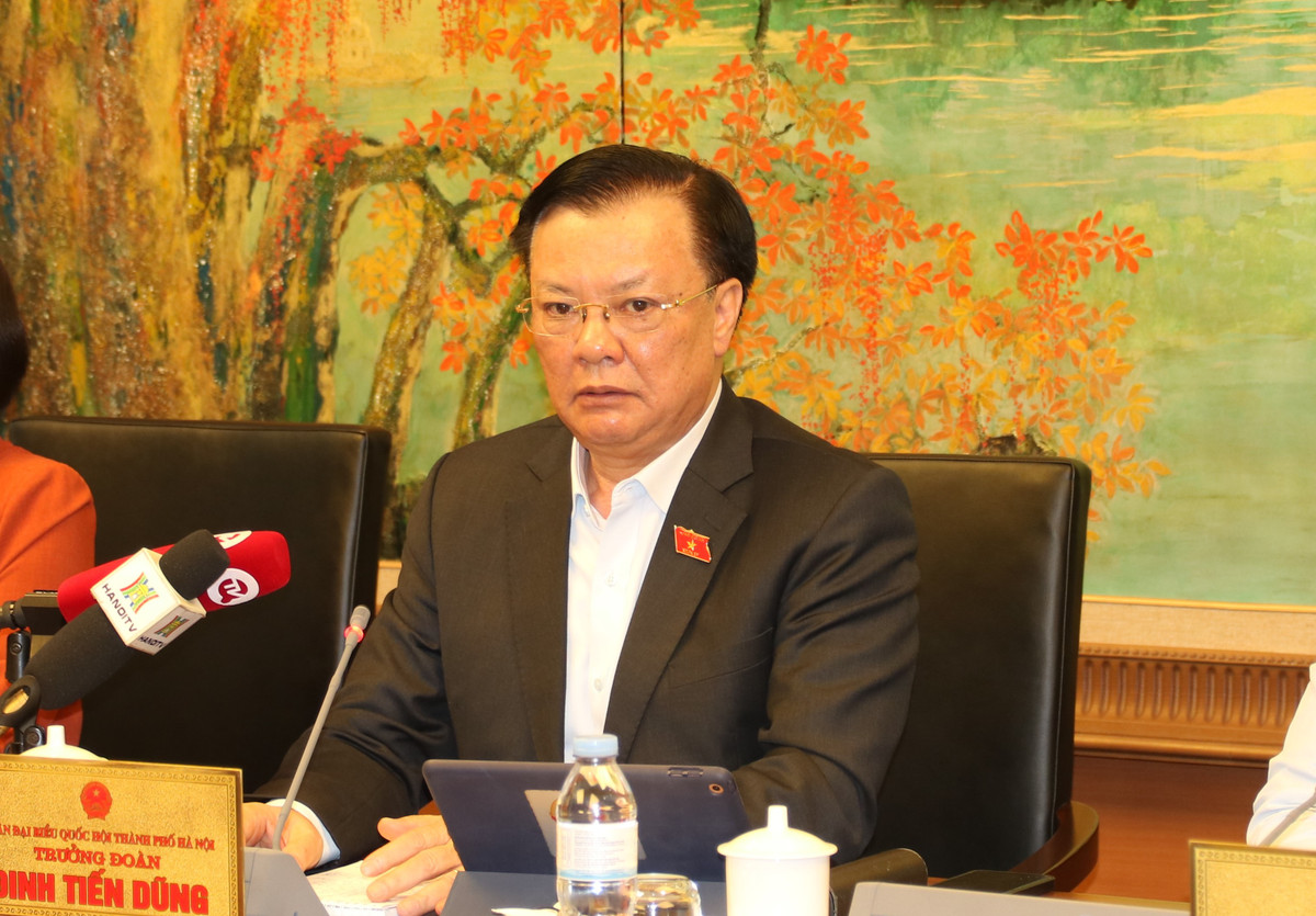 Bi thu Ha Noi: Di doi dai hoc khoi noi do se keo theo 1 trieu sinh vien