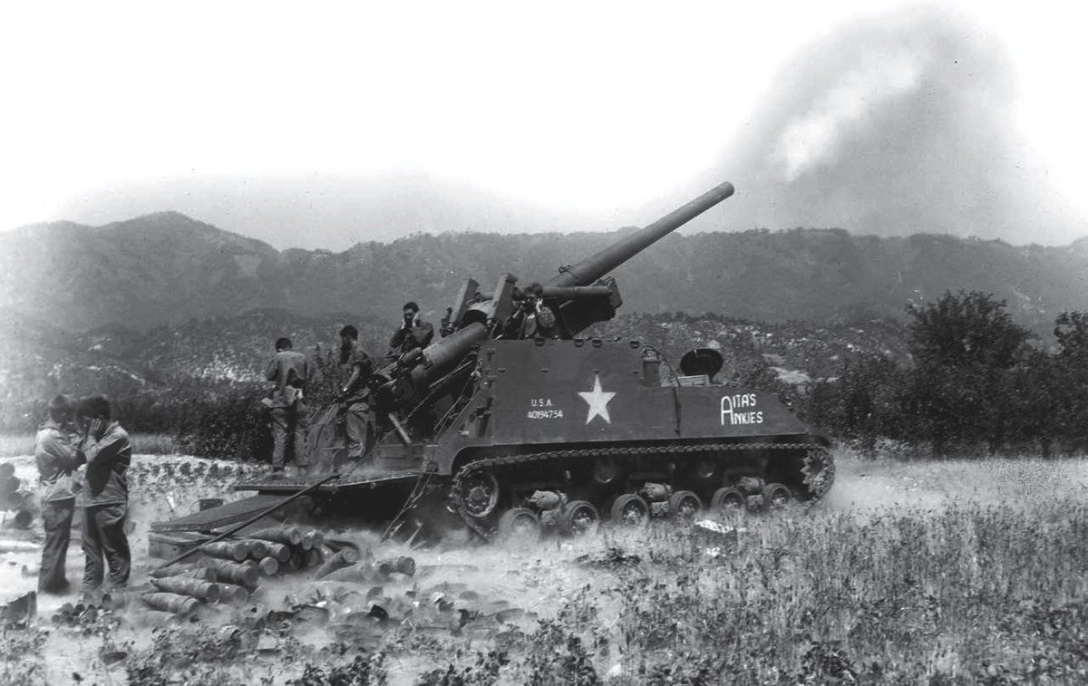 Trong chiến tranh Thế giới thứ 2, các loại pháo tự hành với cỡ nòng lớn luôn là mục đích nghiên cứu của mọi phe tham chiến và Quân đội Mỹ không phải là ngoại lệ với dàn pháo tự hành cực khủng của mình. Nguồn ảnh: Wiki.