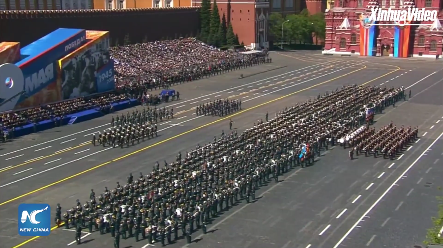 Kết thúc cuộc duyệt binh là màn trình diễn của lực lượng Quân nhạc của lực lượng Vũ trang Nga.