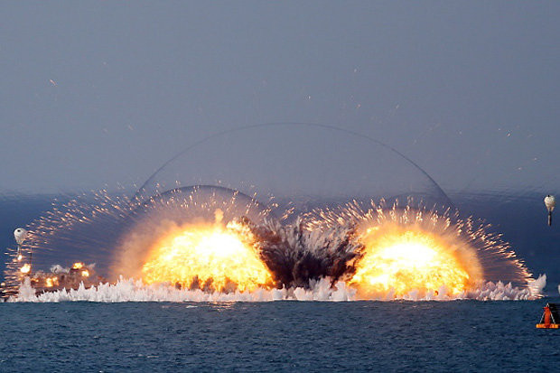 Sức mạnh của vũ khí nhiệt áp phụ thuộc vào lượng ô-xy mà nó có. Thông thường hỗn hợp chất nổ của nó được trộn theo cả ô-xy với tỷ lệ tối đa lên tới 75% nhiên liệu nổ là ô-xy hóa lỏng. Dù có sức công phá lớn nhưng nó cũng có khá nhiều nhược điểm do việc sức công phá phụ thuộc vào khí ô-xy. Nguồn ảnh: Wiki.