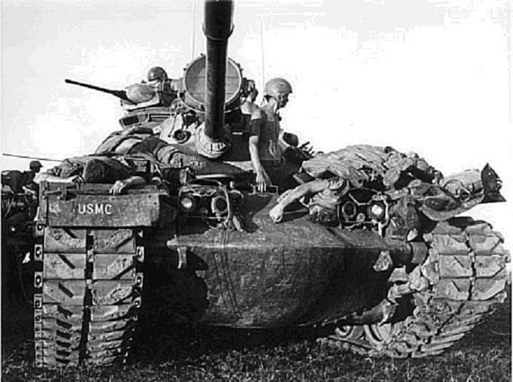 Lối đánh du kích của ta đã khiến quân Mỹ trở nên hoang mang và chán nản ngay từ những ngày đầu do Quân Giải phóng cứ thoắt ẩn, thoắt hiện. Vùng giao tranh không rõ ràng, binh lính Mỹ hoang mang tới cực độ vì kể cả những sĩ quan chỉ huy của Mỹ cũng rất lúng túng với kiểu tác chiến chống du kích. Nguồn ảnh: Flickr.