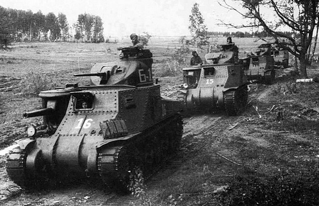 Xe tăng M3 Lee của Mỹ được viện trợ cho Liên Xô. Nguồn ảnh: RBTH.