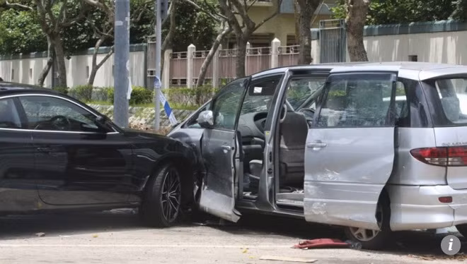 Những chiếc xe mà thành viên băng đảng dùng để truy đuổi nhau trên phố.