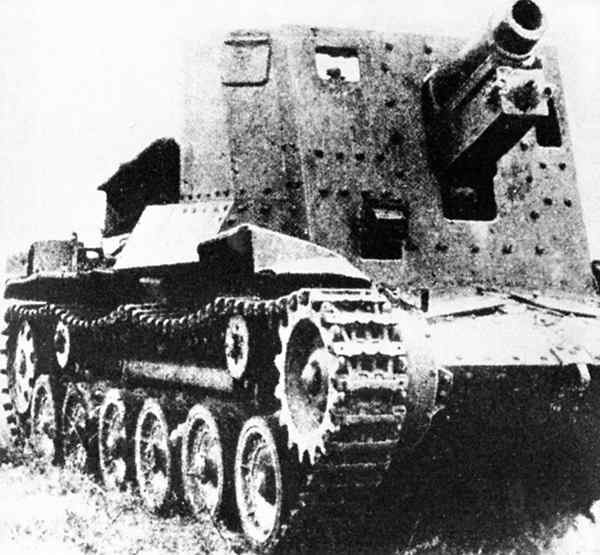 Mỗi viên đạn của pháo tự hành Type 4 Ho-Ro có trọng lượng 35kg và có tầm bắn tối đa 6000 mét. Tốc độ bắn tối đa của khẩu pháo này vào khoảng 5 viên mỗi phút. Nguồn ảnh: SPGe.