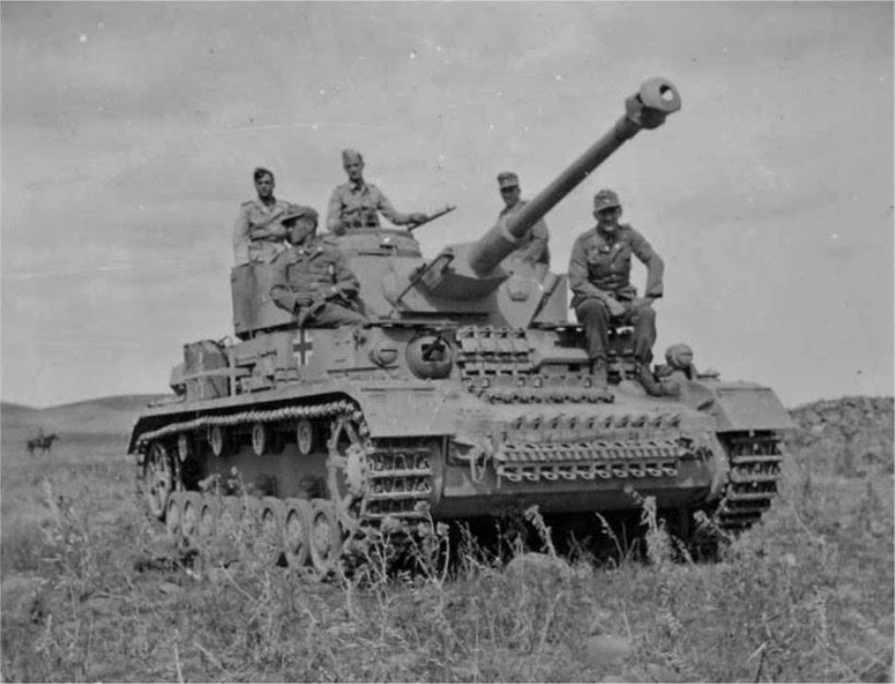 Chưa hết, các phiên bản Panzer IV còn được trang bị nòng pháo 7,5cm loại KwK 40 L/48. Đây là loại pháo có cỡ nòng tương đối "khủng" vào giai đoạn trước của Chiến tranh Thế giới thứ 2. Nguồn ảnh: WW2.