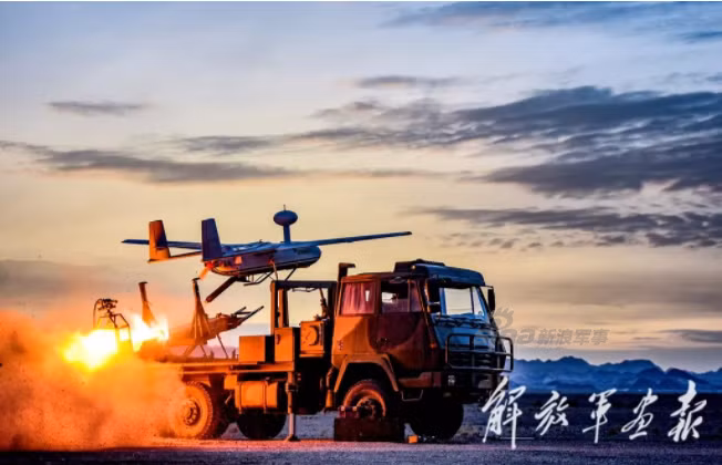 Máy bay không người lái Cầu Vồng 1 (CH-1), loại máy bay không người lái không mang được vũ trang do Trung Quốc tự nghiên cứu và sản xuất. Nguồn ảnh: Sina.