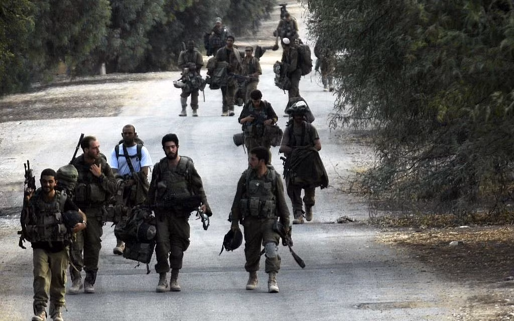 Theo thông tin được báo chí Israel đăng tải, lực lượng quân sự Ai Cập đã thông báo trước về hành động điều quân tới sát biên giới này cho Tel Aviv để tránh những hiểu lầm không đáng có giữa các bên. Nguồn ảnh: IDF.