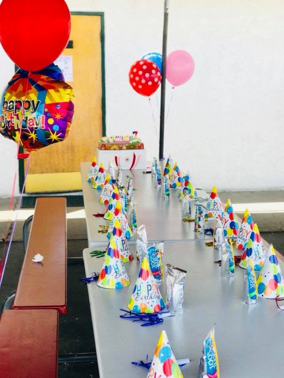 Không gian bữa tiệc sinh nhật tại trường của con gái Thúy Nga