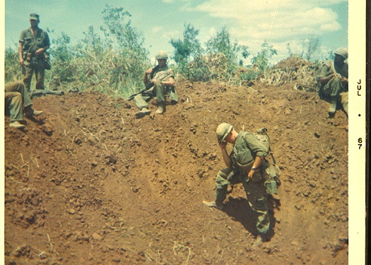 Trong khi đó, lực lượng Quân Giải phóng trong khu vực Quảng Trị của ta lúc bấy giờ chỉ có Trung đoàn 90 của Sư 324B với quân số khoảng 1500 người. Nguồn ảnh: Flickr.