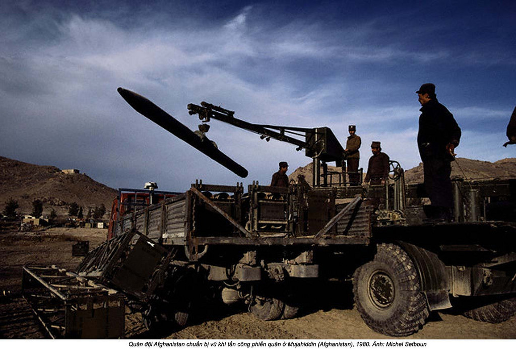 Có phần giống Mỹ trong Chiến tranh Việt Nam, Quân đội Liên Xô cũng sa lầy ở Afghanistan trong suốt hơn 9 năm trước khi rút quân hoàn toàn vào năm 1992. Và điều khiến cuộc chiến này trở nên căng thẳng tới tột độ cũng chính là chiến tranh du kích của Taliban và al-Qaeda trên chiến trường này. Nguồn ảnh: Flickr.