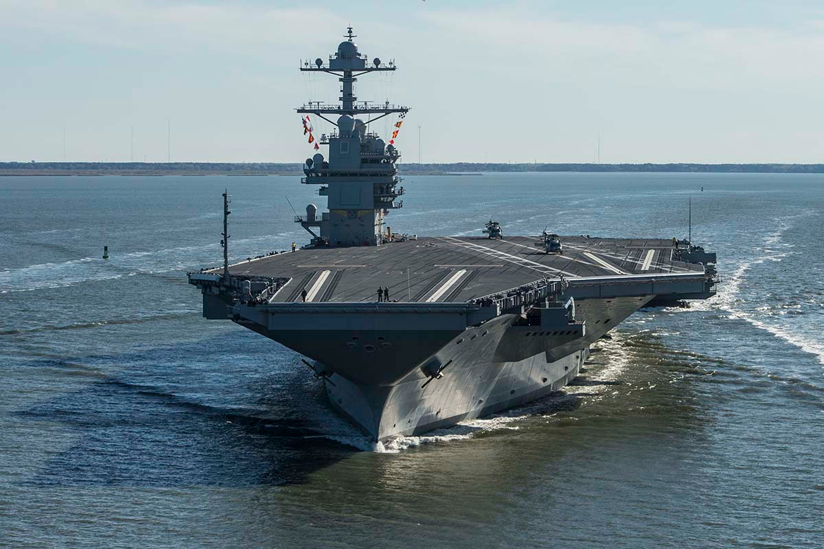 Theo thông tin được Sputnik đăng tải, tàu sân bay trị giá 12,9 tỷ USD của Hải quân Mỹ chiếc USS Gerald R Ford đã "chết máy" giữa biển bờ Đông nước này trong quá trình thử nghiệm khả năng hoạt động trên biển. Nguồn ảnh: US navy.