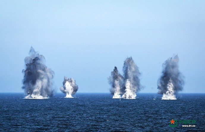 Cuộc tập trận lần này, Hạm đội Bắc Hải Trung Quốc có ba tàu bao gồm khu trục hạm Đại Khánh, khu trục hạm Hàm Đan và Khinh hạm Nghi Xương. Nguồn ảnh: China81.