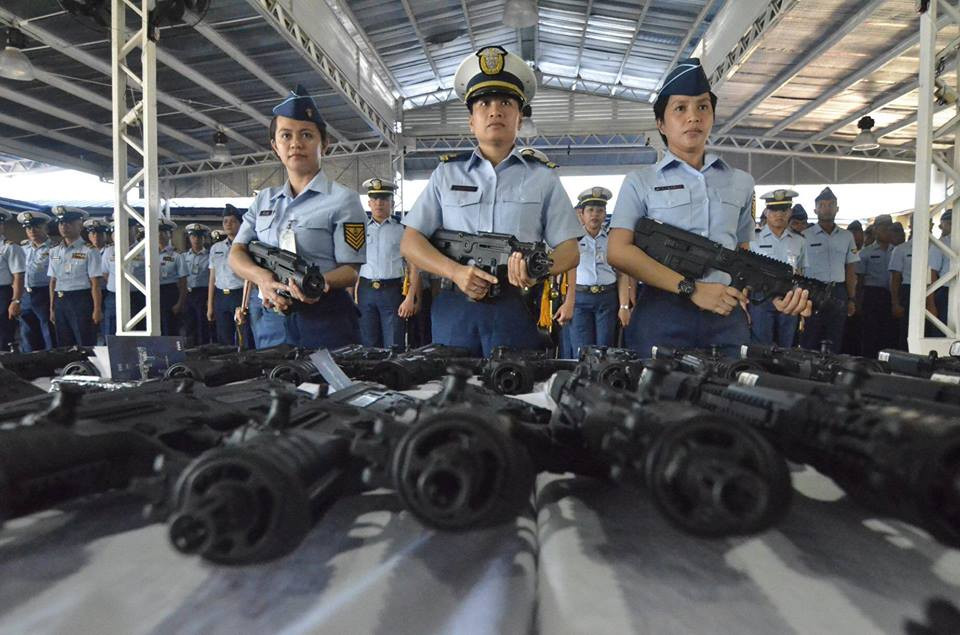 Tuy nhiên, đây lại không phải là phiên bản súng trường tấn công của dòng súng này mà chỉ là phiên bản súng tiểu liên của dòng súng IWI Tavor X95 đầy danh tiếng do Israel sản xuất. Nguồn ảnh: Mark.