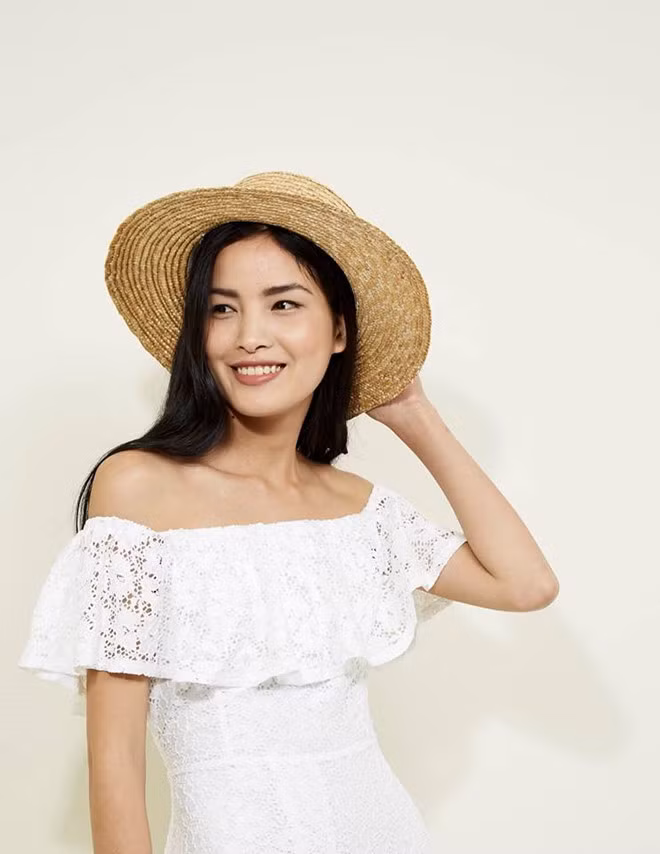 Người mẫu Chà Mi đang làm việc tại London, nước Anh.