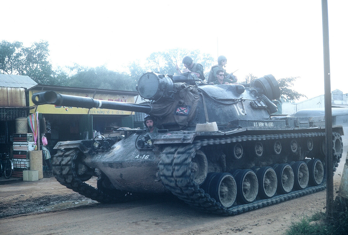 Thực tế tham chiến ở chiến trường miền Nam Việt Nam cho thấy, M48 Patton chỉ tương đương với PT-76 và K-63, nghĩa là chiếc xe tăng hạng trung này của Mỹ chỉ đủ sức chiến đấu với tăng hạng nhẹ của Liên Xô. Nguồn ảnh: Flickr.