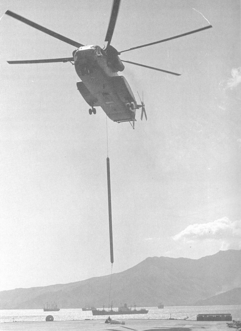 Tuy nhiên, chiến dịch Linebacker II của Mỹ đã thất bại thảm hại trên bầu trời miền Bắc, buộc Mỹ phải ngồi vào bàn đàm phán Paris với ta và chấp nhận rời khỏi Việt Nam trong sự ô nhục chưa từng có. Nguồn ảnh: Flickr.