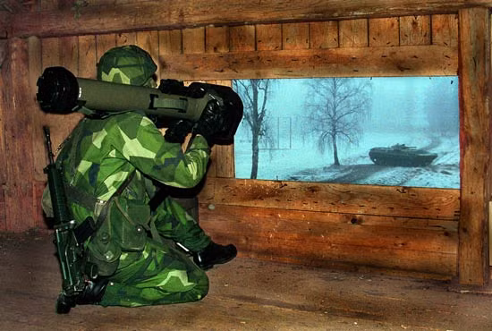 Tên lửa chống tăng MBT LAW là loại tên lửa "Bắn - Quên", có tầm bắn lên tới 1000 mét và khả năng khai hỏa trong môi trường không gian hẹp - cực kỳ thích hợp với lối tác chiến đô thị đang ngày càng phổ biến trên các vùng chiến sự hiện nay. Nguồn ảnh: ArmyTech.