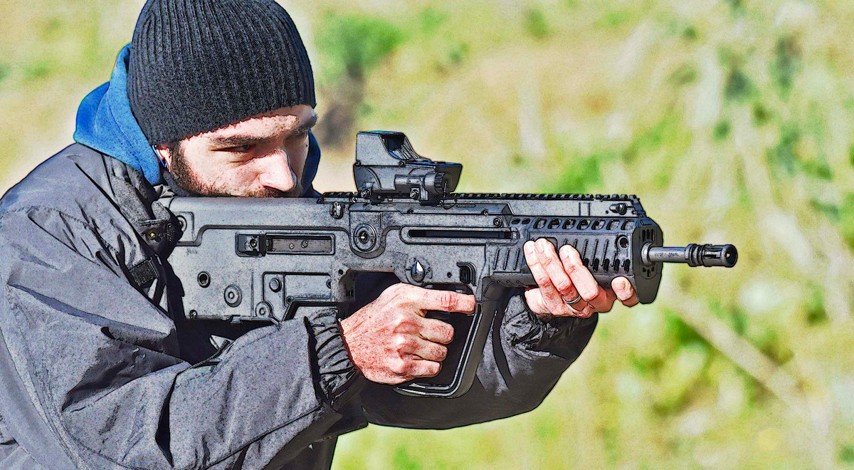 Tuy có nhiều phiên bản khác nhau, khẩu súng này lại có khả năng sử dụng tới... 5 loại đạn khác nhau, bao gồm 5,56x45mm chuẩn NATO, 5,45x39mm, 7,62x35mm chuẩn Mỹ, 9x19mm và 5,56x30mm. Nguồn ảnh: Guns.