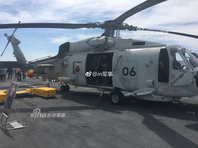 Với việc được trang bị các máy bay F-35 trong tương lai, tàu sân bay trực thăng Kaga khi đó sẽ có sức mạnh gần như tương đương với các loại tàu sân bay của thế giới hiện nay. Nguồn ảnh: Sina.