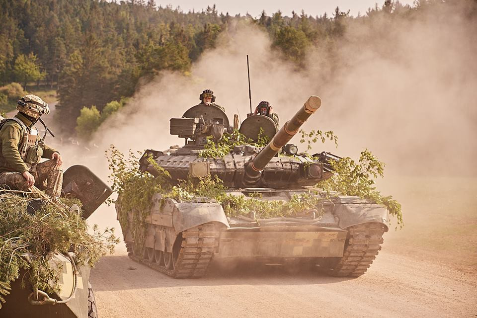 Trước đó, Ukraine từng mang những xe tăng T-64BV của nước này tới tập trận chung với các nước NATO và tất nhiên, kết quả mà Ukraine nhận được được báo chí nước này mô tả là "một sự sỉ nhục". Nguồn ảnh: Sina.