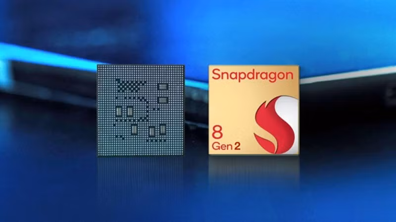 Michaels và các đồng nghiệp đã có cơ hội thử nghiệm phiên bản 512GB của Galaxy S23 Ultra. Kết quả cho thấy chip Snapdragon 8 Gen 2 đạt điểm đa lõi Geekbench cao hơn iPhone 14 trang bị chip A15 Bionic, thậm chí còn vượt cả iPhone 14 Pro sử dụng chip A16 trong bài kiểm tra đồ họa.