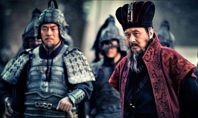 Từ câu chuyện của Tào Tháo có thể thấy, bất cứ ai khi làm việc lớn đều không thể có đủ 100% nguồn lực. Xung quanh của chúng ta có rất nhiều nguồn lực, nhưng chỉ người thức thời mới biết cách nắm bắt.