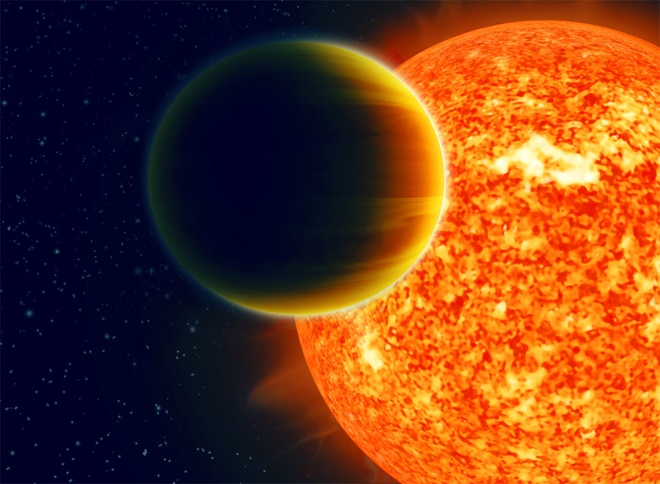 Khi sao Mộc tiến gần tới Mặt trời, nó sẽ bị nóng chảy dần do nhiệt quá cao. Khí hiếm nặng hơn heli trong khí quyển sao Mộc sẽ dần dần hòa vào bên trong Mặt trời, điều này sẽ làm cho bề mặt của Mặt trời hoạt động mạnh hơn.