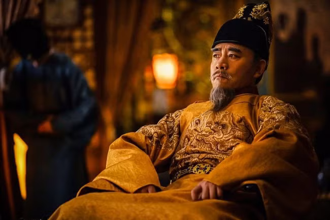 Chính lúc này, một thương nhân tên Bồ Thọ Khang xuất hiện, đóng vai trò then chốt trong cuộc chiến giữa nhà Nam Tống và nhà Nguyên. Cùng với sự phát triển của nhà Nguyên, nhà Nam Tống lại càng không có đủ năng lực để chống trả, cuối cùng chỉ còn lại người hoàng tộc Triệu Tống còn kiên trì, vừa đánh vừa rút.