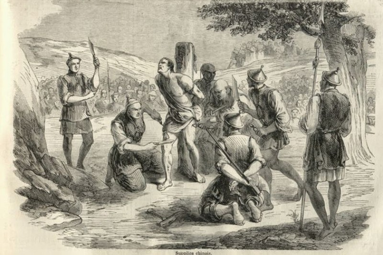 Ngày xưa cơ hội sống sót không nhiều như bây giờ, nhà nào cũng thiếu cơm ăn áo mặc, không ai giúp được bạn, cũng không ai dám thu nhận bạn vì sợ trở thành đồng phạm thì cuối cùng cũng bị xử tử.