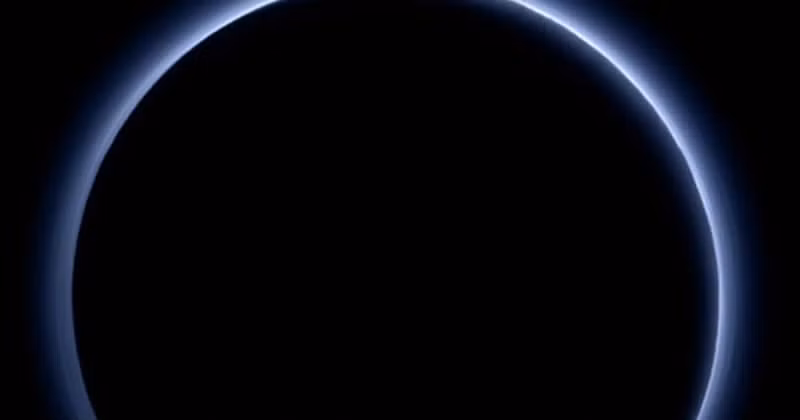 Các nhà thiên văn lần đầu tiên tìm kiếm Hành tinh thứ 9 vào năm 2016 (hoặc 10 năm sau khi Sao Diêm Vương bị giáng cấp khỏi vị trí là hành tinh thứ 9 trong hệ Mặt trời của chúng ta để trở thành một hành tinh lùn đơn thuần).