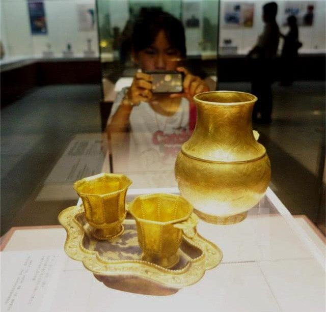 Qua nghiên cứu, các chuyên gia xác định nữ nhân này qua đời khi khoảng 30 - 35 tuổi. Căn cứ cào những tình trạng thi hài cùng những hiện vật được tìm thấy, các chuyên gia suy đoán người này có khả năng xuất thân trong tầng lớp hoàng tộc.