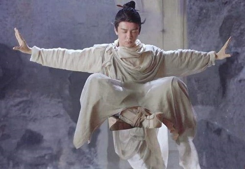 Ông cũng là người yêu thích đạo thuật và có học vấn uyên thâm hơn người, được vua Tống Huy Tông ủy thác phụ trách việc khắc in bộ Chính Hòa vạn thọ Đạo tạng trong 8 năm. Sau khi qua đời, ông được truy tặng hàm vị Thái phó.