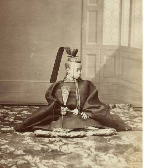 Chân dung của Tokugawa Akitake tại Paris, 1867.