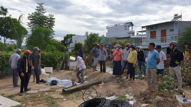 Tau SE7 lien tiep gay tai nan, tong chet nguoi