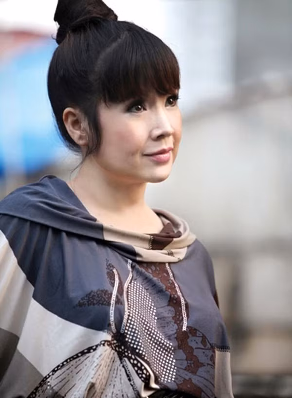 NSND Lan Huong: Nguoi dan ba tung trai qua 2 cuoc hon nhan trac tro-Hinh-7