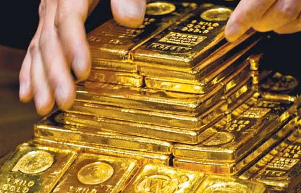 Gia vang hom nay: Tang thang thu 3 lien tiep