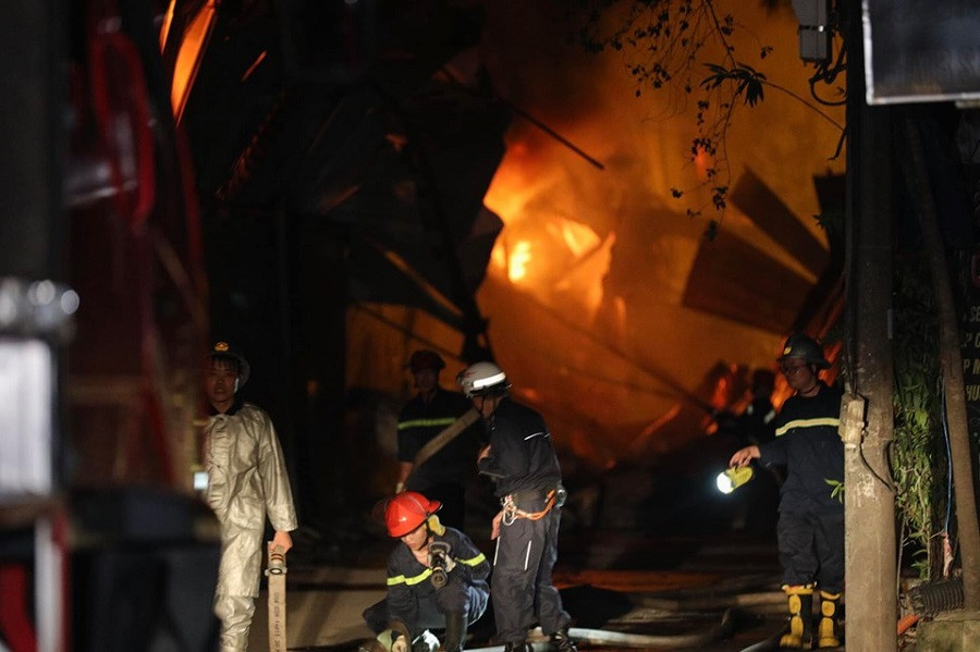 Bi chay lan vu Rang Dong , Cty The thao Dong Luc tung lam an the nao?