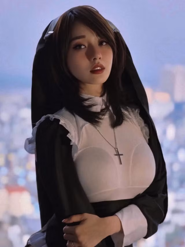 Dù bận rộn với công việc, cô vẫn duy trì lối sống lành mạnh và đam mê thể thao, đặc biệt là tập gym. (Ảnh: FBNV)