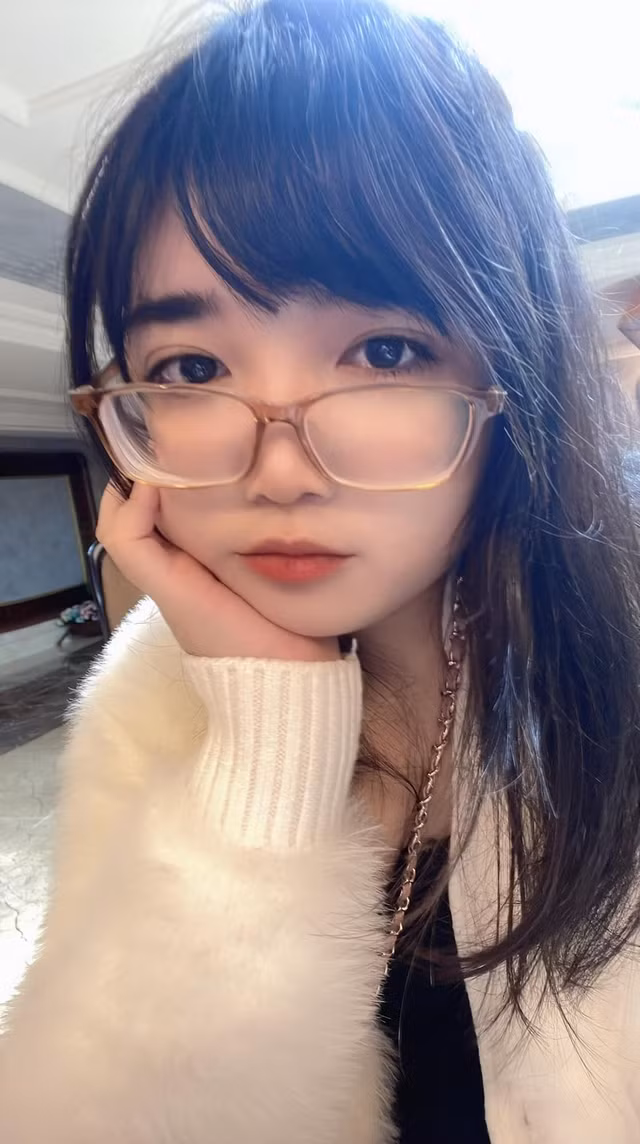 Mỗi bài đăng của cô đều mang tính nghệ thuật, thể hiện sự sáng tạo không ngừng. (Ảnh: motgame.vn)