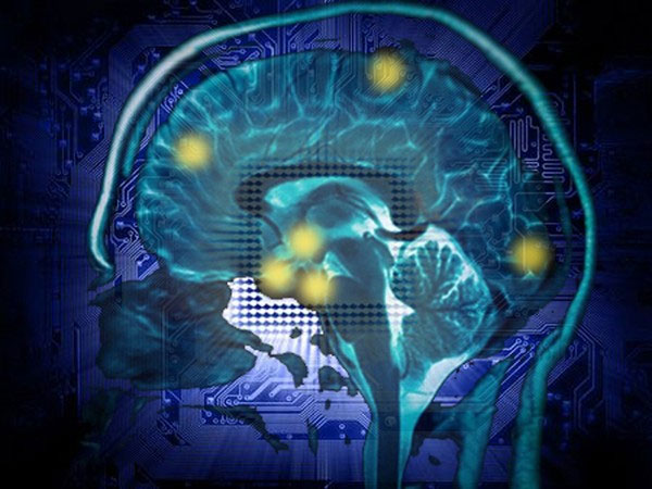 6. Người dùng có thể lướt web bằng tín hiệu điện từ não, không cần bàn phím hay chuột.(Ảnh: khoahoc.tv)