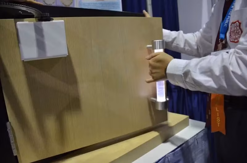 Đây là một giải pháp đơn giản, hiệu quả với giá thành thấp, giúp ngăn ngừa vi khuẩn lây lan. (Ảnh: Business Insider)