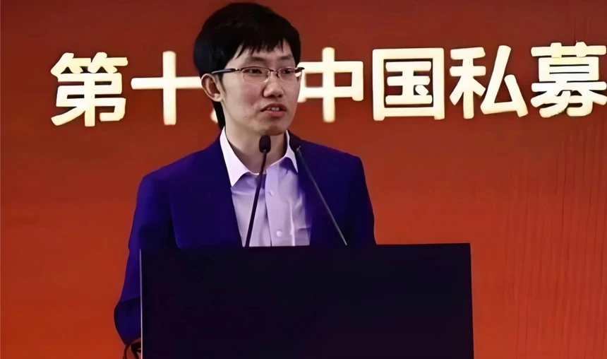 Khác với các CEO công nghệ nổi tiếng, Liang chọn cách sống kín tiếng và ít xuất hiện trên truyền thông. (Ảnh: Baidu)