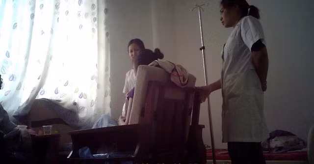 Bác sĩ người Trung Quốc có mặt tại phòng khám Đại Đông trên đường Cộng Hòa, Q.Tân Bình, TP.HCM vào tháng 10/2017. Nguồn ảnh: Tuổi Trẻ