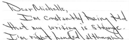 Sống kín đáo, thích làm việc một mình là tính cách thường thấy ở người viết chữ nghiêng bên trái.