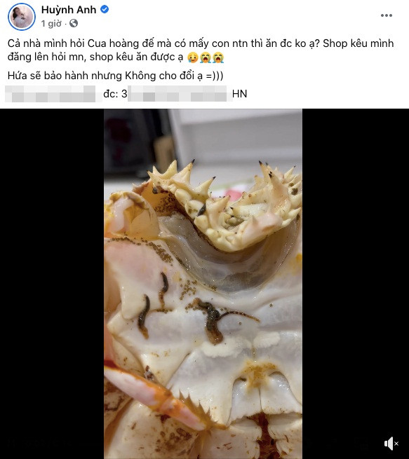 Mới đây, bạn gái cũ Quang Hải đã gặp phải tình huống trớ trêu khi đặt mua cua hoàng đế ăn cho đã thèm để rồi té ngửa khi nhìn thấy "sinh vật lạ" bên trong.