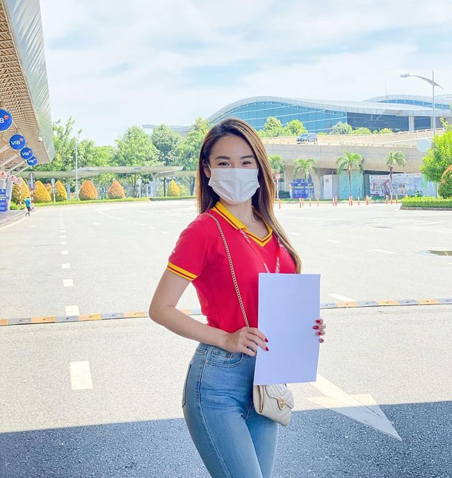 Không chỉ gây chú ý bởi gương mặt xinh đẹp, Ngọc Mai còn sở hữu vóc dáng chuẩn mẫu.