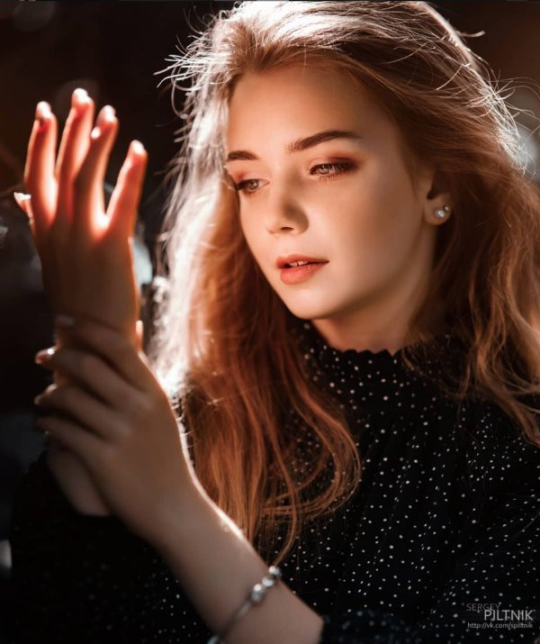 Những hình ảnh của cô nàng đều khiến người xem ngẩn ngơ trước vẻ đẹp hoàn hảo của mình.