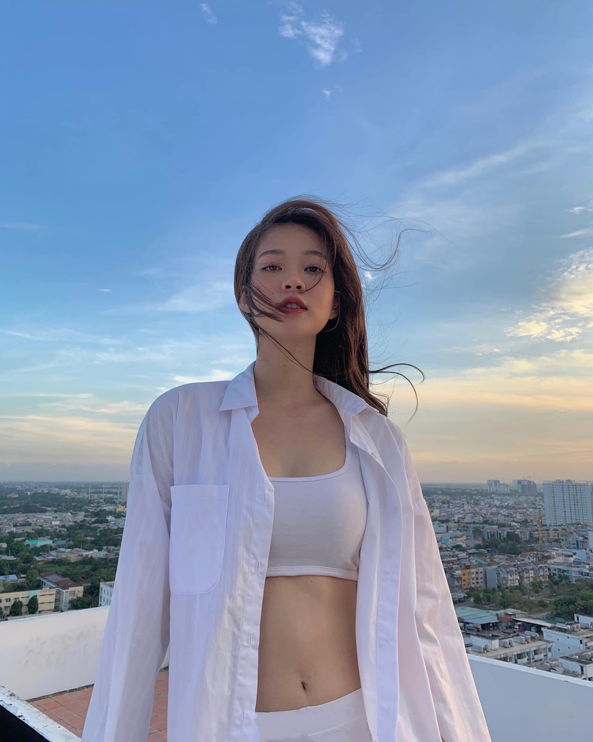 Mai Anh từng góp mặt trong một số MV, phim truyền hình như Tuổi thanh xuân, Bánh đúc có xương, Ma làng 2.