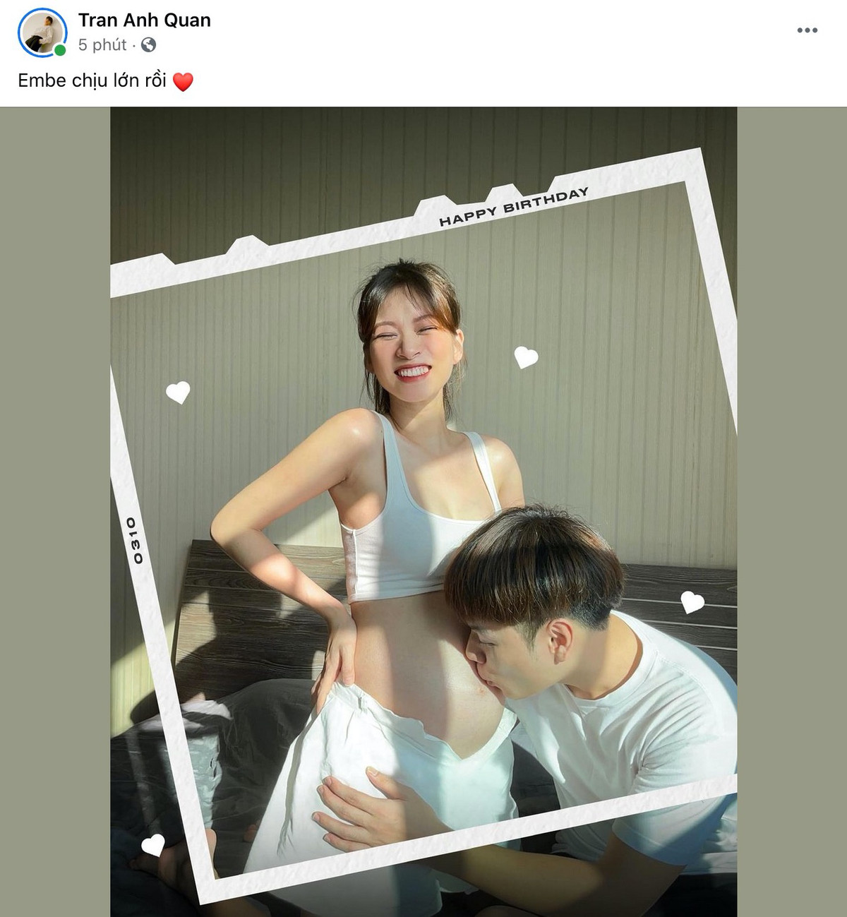 Vào tối qua, cũng là sinh nhật tuổi 28 của Trương Hoàng Mai Anh - bạn gái JayKii, cặp đôi đã khiến cư dân mạng vô cùng bất ngờ khi thông báo Mai Anh đã mang thai con đầu lòng.